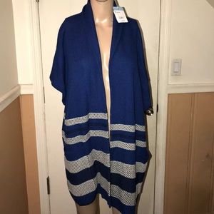 St. John knit short sleeves sweater